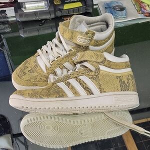 Mens 5.5 Adidas Originals Concord Mid "Snakeskin" In sand/beige RARE.